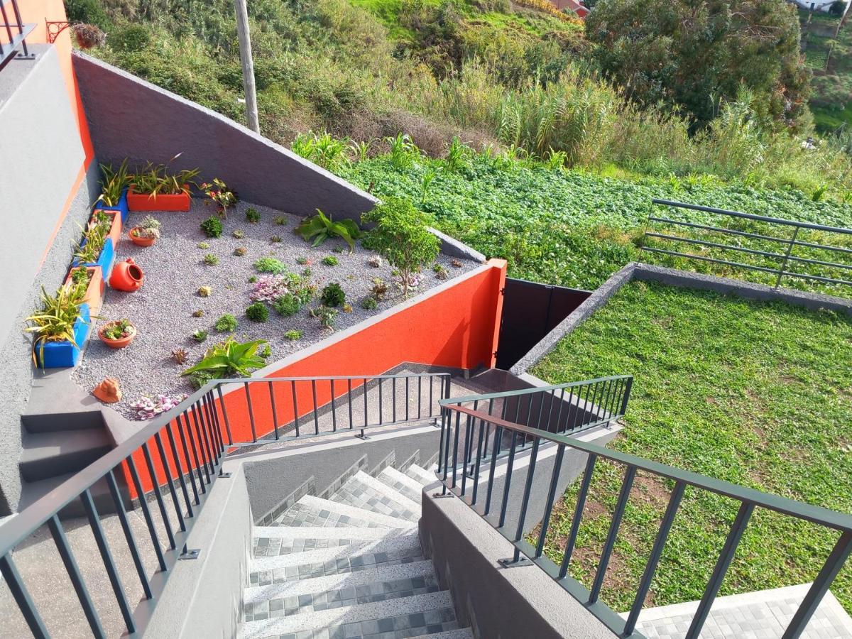 Casa Dos Avos Domingos & Matilde Vila Estreito Da Calheta Exterior foto